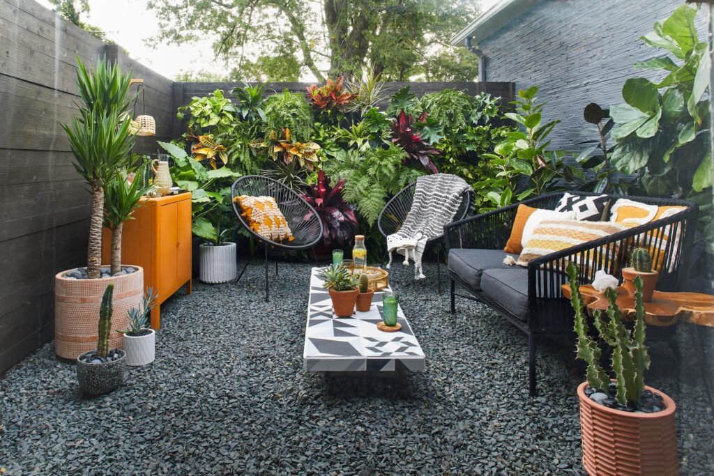 How to Design a Plant-Friendly Patio